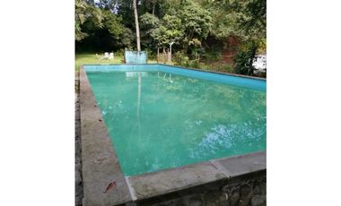 VENDO SITIO TURISTICO CON QUEBBRADA  DE AGUA