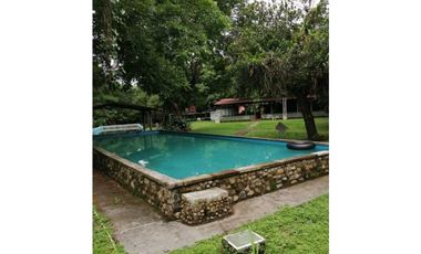 VENDO SITIO TURISTICO CON QUEBBRADA  DE AGUA
