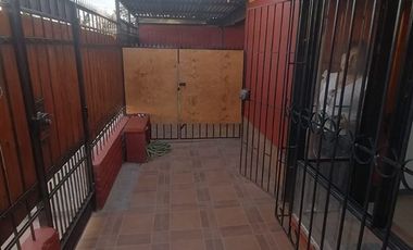 Casa en venta con 2 propiedades en Quilicura