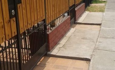 Casa en venta con 2 propiedades en Quilicura