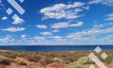 Venta  Lote 878m2,  B° La Peninsula  Mari Menuco