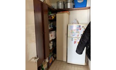 OPORTUNIDAD !!! Gran chalet de 4 amb con escritorio en dos plantas con garage doble