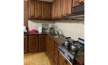 OPORTUNIDAD !!! Gran chalet de 4 amb con escritorio en dos plantas con garage doble