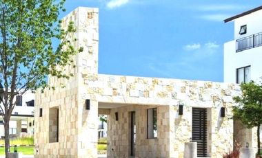 Casa en venta en condominio el Refugio, Querétaro