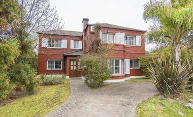 Alquiler de casa en Echeverria del lago-Canning
