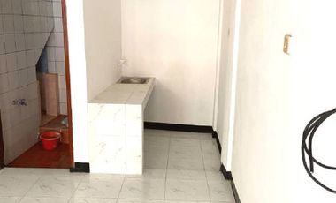 Disewakan Cepat Rumah 2 Lantai Minimalis Modren