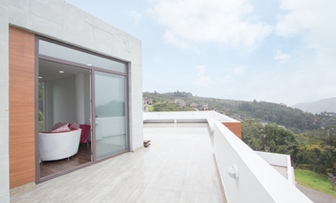 VENTA de CASAS en LA CALERA