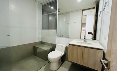 apartamento en arriendo en loma el chocho. Cod A9433038