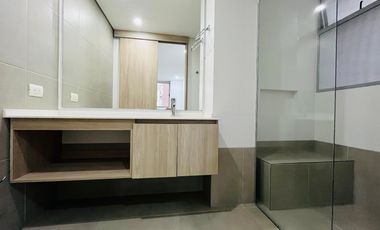 apartamento en arriendo en loma el chocho. Cod A9433038