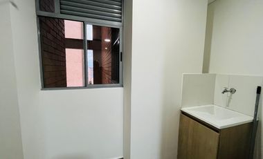 apartamento en arriendo en loma el chocho. Cod A9433038