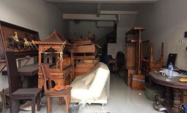 Ruko Nol jalan Nasional Bunder Gresik, Strategis