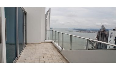 REMATE PENTHOUSE EN PUNTA PACIFICA - 2 PISOS COMPLETOS FRENTE AL MAR