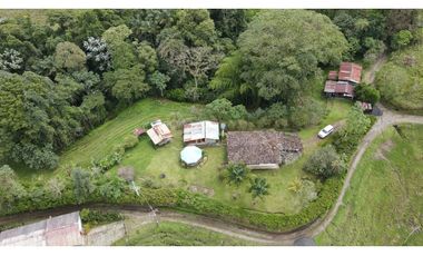 VENTA DE FINCA, FILANDIA, QUINDIO, COLOMBIA.