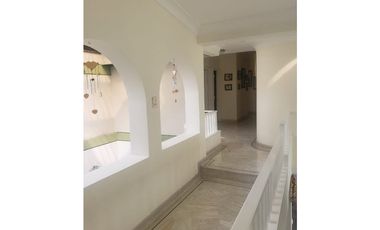 Hermosa casa independiente en Las Mercedes. Palmira