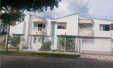 Hermosa casa independiente en Las Mercedes. Palmira