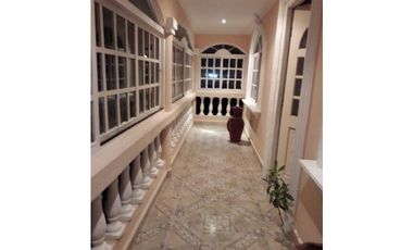 VENTA CASA VACAMONTE