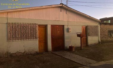 Se vende propiedad ubicada en calle Chacabuco, Calama.