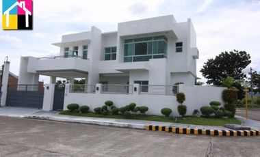 FOR SALE WHITE HOUSE WITH OVERLOOKING VIEW IN CONSOLACION CEBU