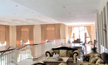 RUMAH MEGAH NUANSA VILLA at NORTRIDGE GOLF SENTUL CITY BOGOR