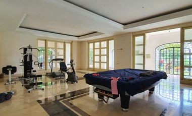 RUMAH MEGAH NUANSA VILLA at NORTRIDGE GOLF SENTUL CITY BOGOR
