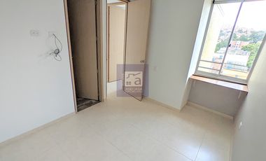 COD. 4716 - SE ARRIENDA APARTAMENTO - BARRIO: BARRO BLANCO