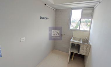 COD. 4716 - SE ARRIENDA APARTAMENTO - BARRIO: BARRO BLANCO