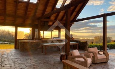 Casa en Venta en a 5 kilómetros entrada norte pucón