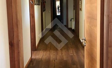 Casa en Venta en a 5 kilómetros entrada norte pucón