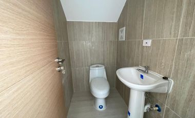 VENTA CASA ESTRENAR EN CLAYTON 649 M2TERRENO EN CLAYTON FOREST