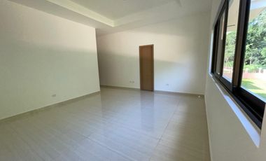 VENTA CASA ESTRENAR EN CLAYTON 649 M2TERRENO EN CLAYTON FOREST