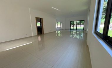 VENTA CASA ESTRENAR EN CLAYTON 649 M2TERRENO EN CLAYTON FOREST