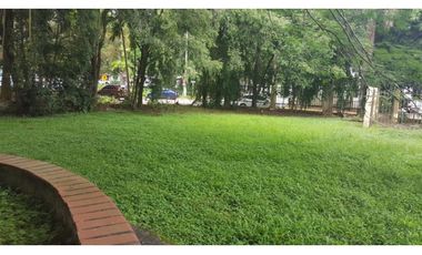 Vendo finca en área revertida para Comercio o residencia (JA)