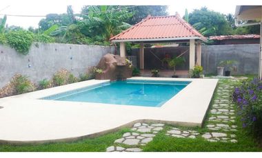 CASA DE PLAYA CON PISCINA NUEVA GORGONA