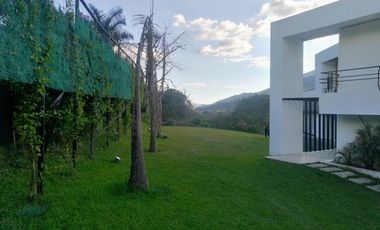 casa en venta en seleccionar barrio. Cod V9597935