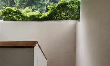 Gran Local Comercial en arriendo en Lo Barnechea