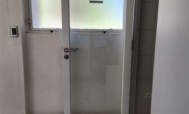 Gran Local Comercial en arriendo en Lo Barnechea