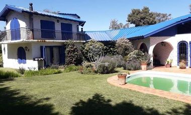 Casa en venta de 5D 5B en Santo Domingo