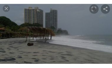 TERRENO EN PLAYA GORGONA 1125 M2