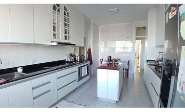 Alquilo apartamento amoblado Ph Vista Marina, Avenida Balboa
