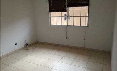 CASA CONDADO DEL REY 3 RECAMARAS + ESTUDIO