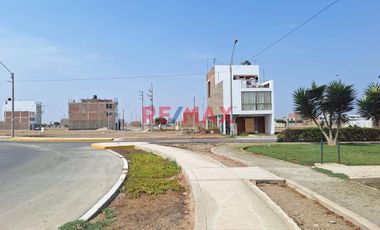 📍 Venta de Terreno en Condominio Alameda Lima Sur – Chilca, 3era Etapa
Ubicación: Residencial Alameda de Lima Sur, 3era etapa – Chilca, Lima
Área to