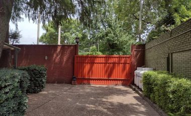 EN VENTA  - CASA DE 4 DORMITORIOS CON PILETA TERRENO 2900 MTS - GARITA 14. FUNES