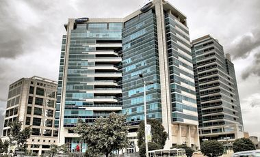 oficina en arriendo en santa barbara alta-usaquén. Cod A51948