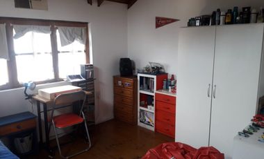 Chalet En Venta. 4 Ambientes Sobre Lote De 300 Mts.