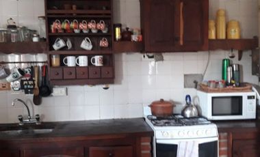 Chalet En Venta. 4 Ambientes Sobre Lote De 300 Mts.