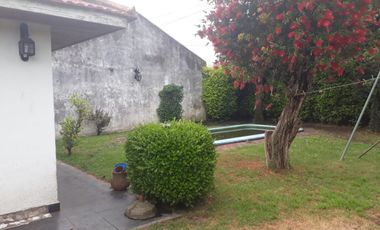 Chalet En Venta. 4 Ambientes Sobre Lote De 300 Mts.
