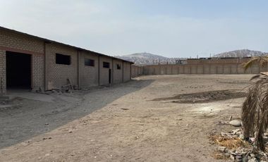 TERRENO INDUSTRIAL CON TRES FRENTES EN AV. REVOLUCIÓN - VENTANILLA