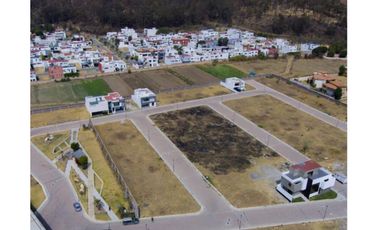 Terrenos Residenciales  En Venta Zona Zerezotla