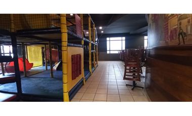 SE ALQUILA LOCAL EN CALLE 50 SOBRE LA VIA  MTRS 484 -I.G.