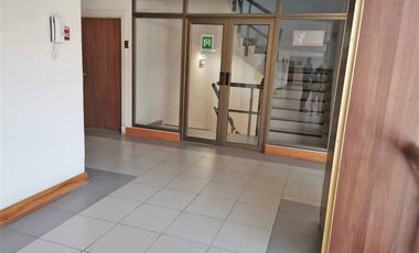 Amplia oficina,3 privados,3 baños, 3 estac. ascensor